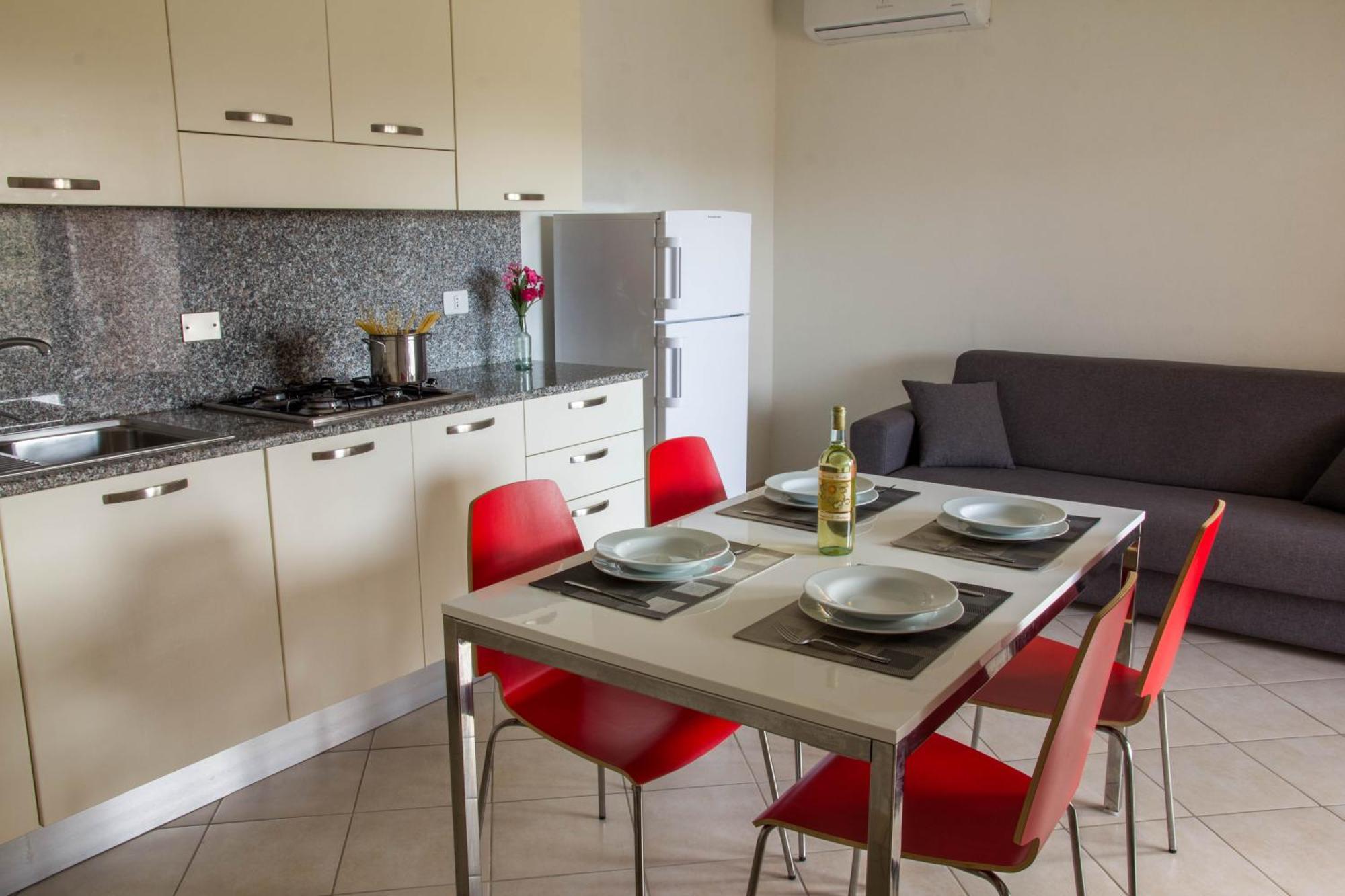 Gf Apartments La Vigna Badesi Kültér fotó