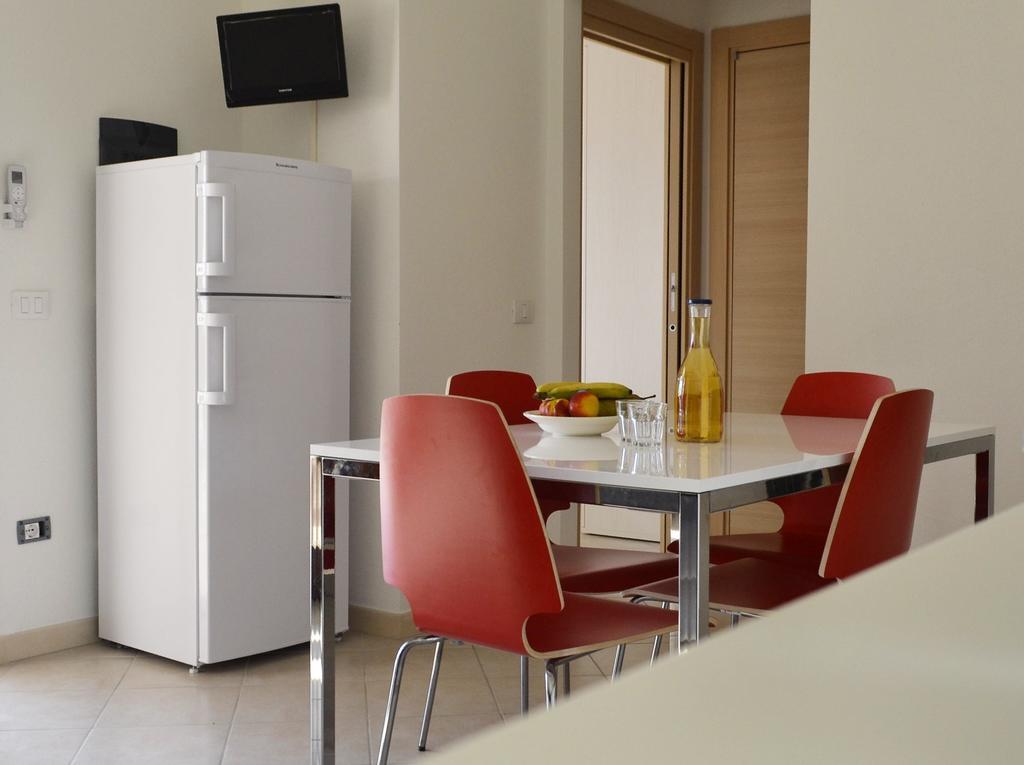 Gf Apartments La Vigna Badesi Kültér fotó