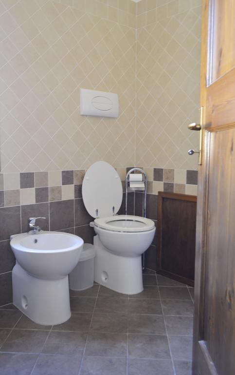 Gf Apartments La Vigna Badesi Szoba fotó