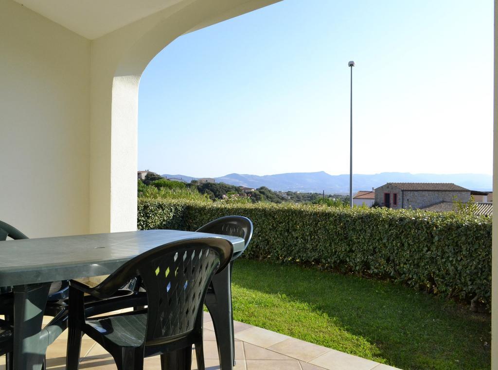Gf Apartments La Vigna Badesi Szoba fotó