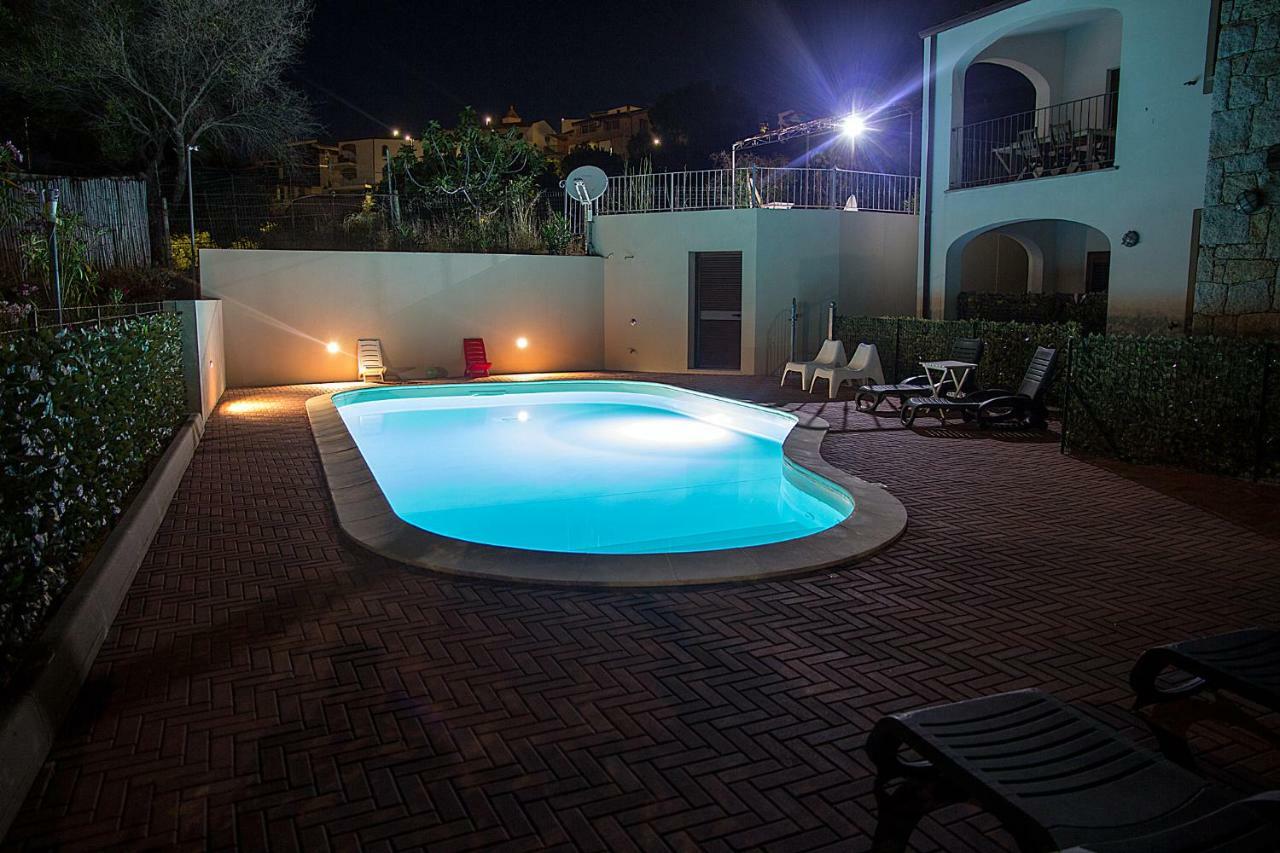 Gf Apartments La Vigna Badesi Kültér fotó